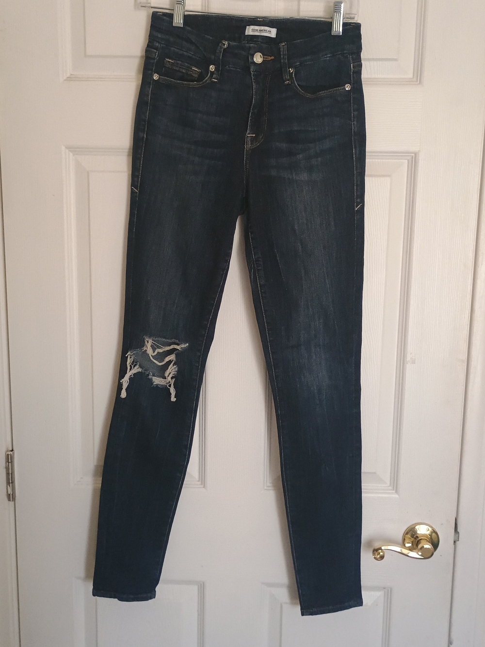 EUC Good American Good Legs Distressed Jeans Size 0/25